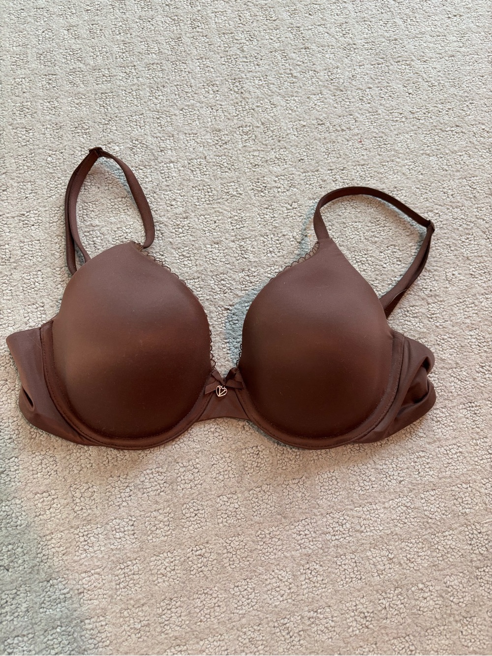 NWT Victoria’s Secret Chocolate Brown Lined Perfect Coverage, 32D